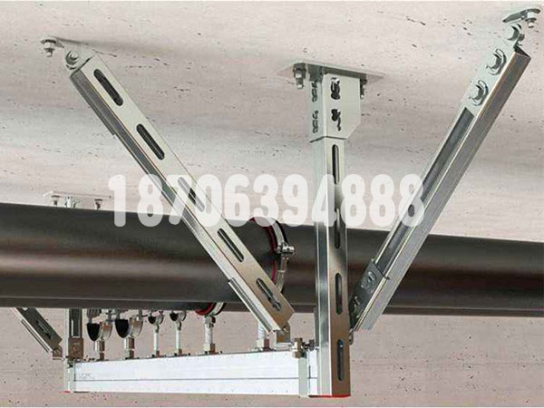 成品支吊架跟蹤式服務(wù)在施工現(xiàn)場(chǎng)進(jìn)行實(shí)時(shí)指導(dǎo)解惑